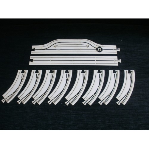 H0 Road Sections Starter Set Plus - Complete Oval with Bus Stop and Servo Recess